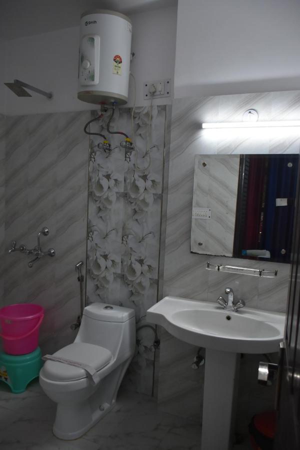 فندق The Abodes House نويدا الكبرى المظهر الخارجي الصورة