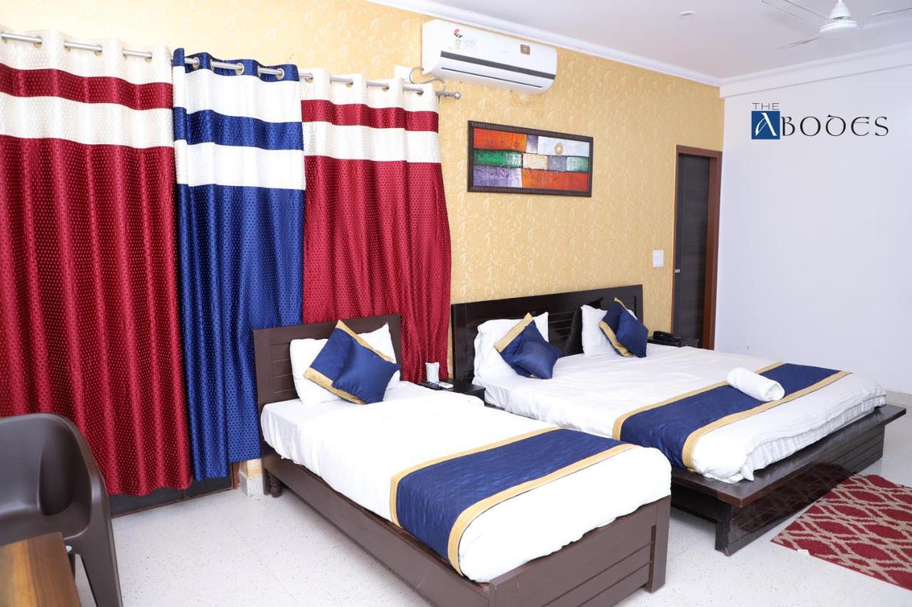 فندق The Abodes House نويدا الكبرى المظهر الخارجي الصورة