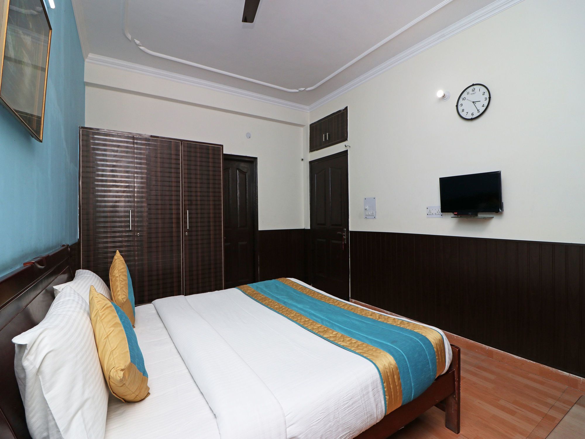 فندق The Abodes House نويدا الكبرى المظهر الخارجي الصورة